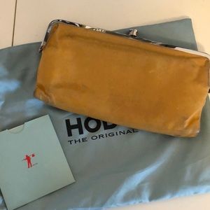 Hobo Lauren Clutch